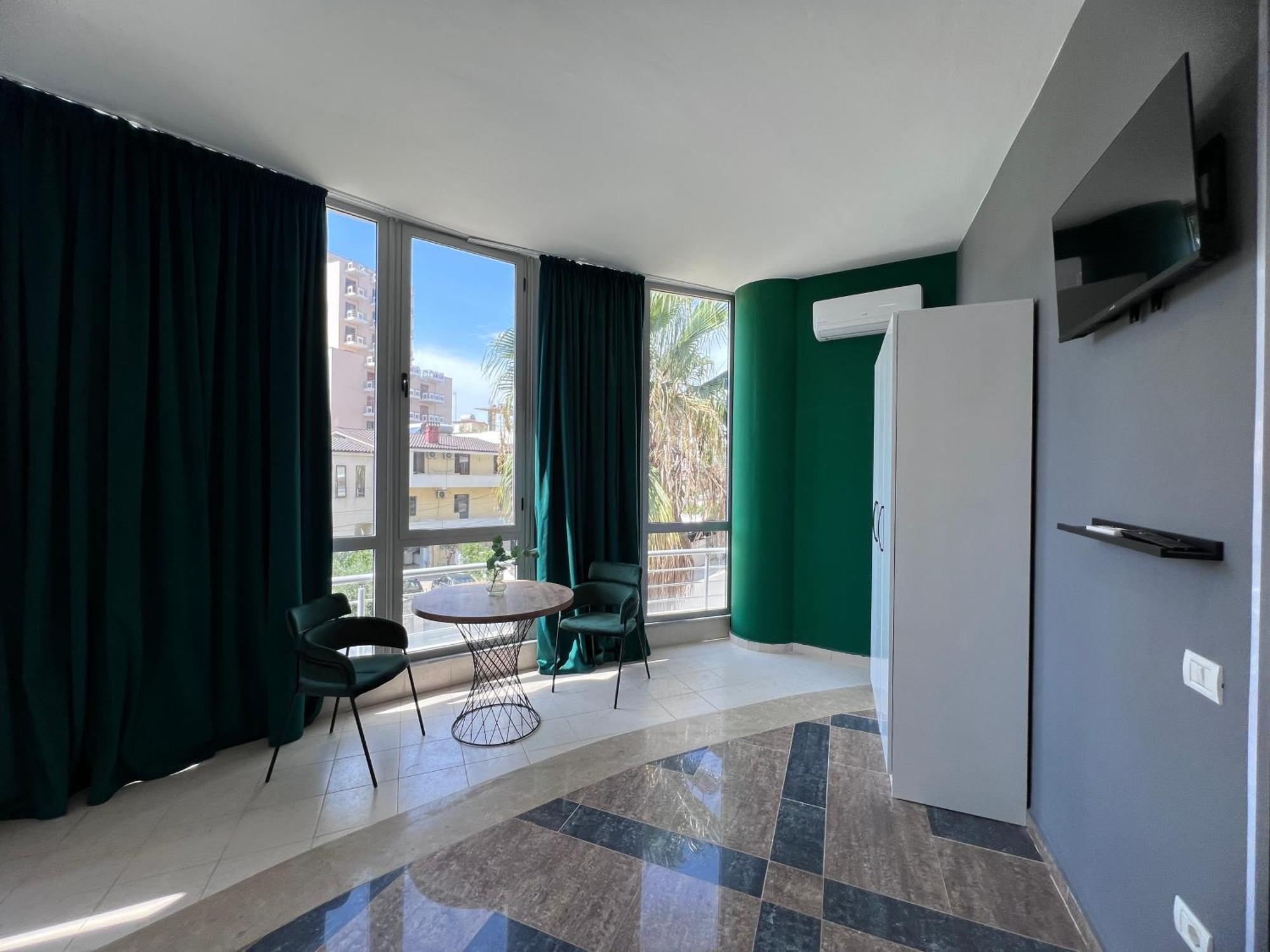 Cactus Apartments Durres Bagian luar foto