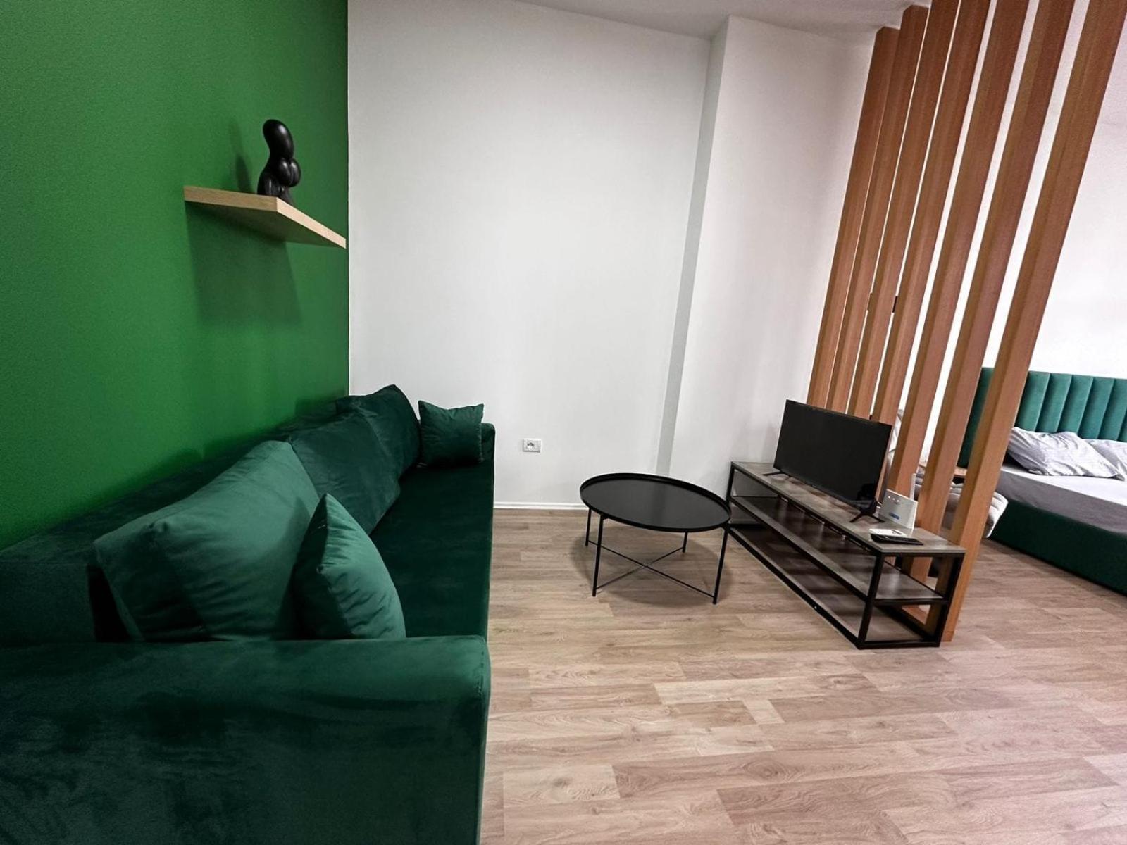 Cactus Apartments Durres Bagian luar foto