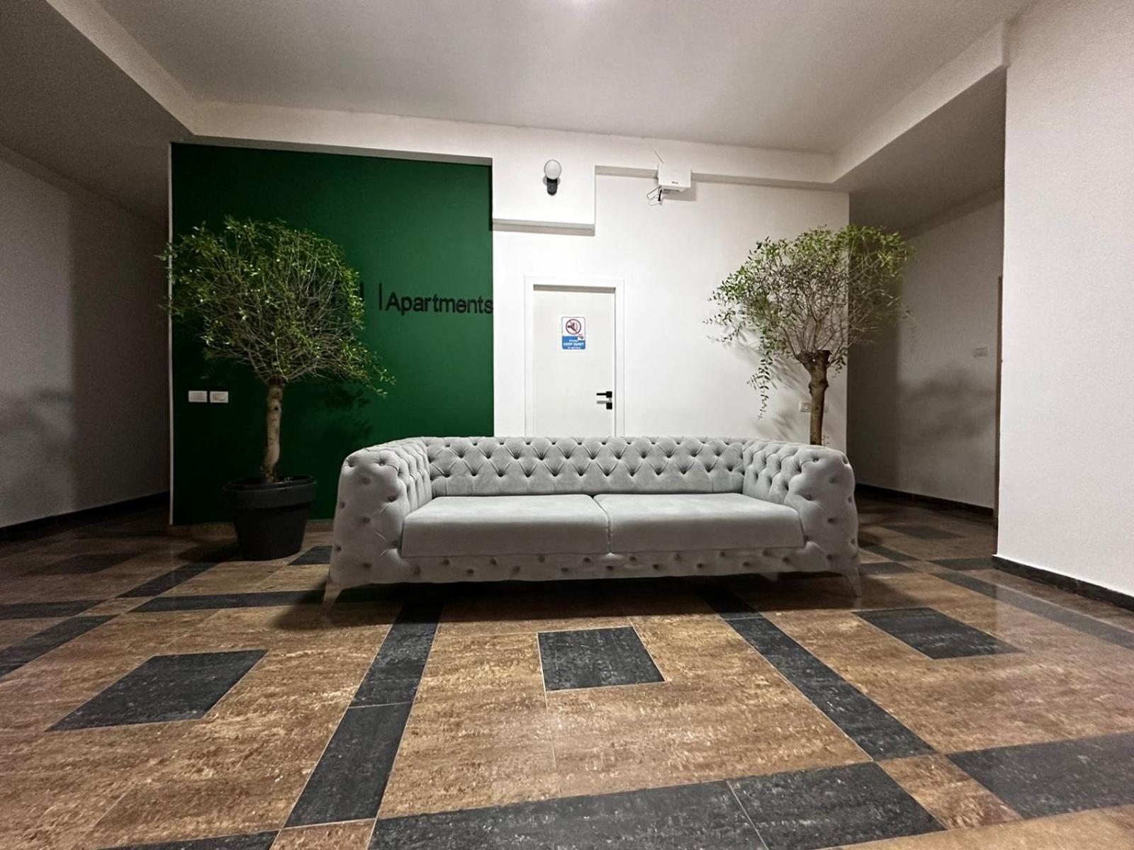 Cactus Apartments Durres Bagian luar foto